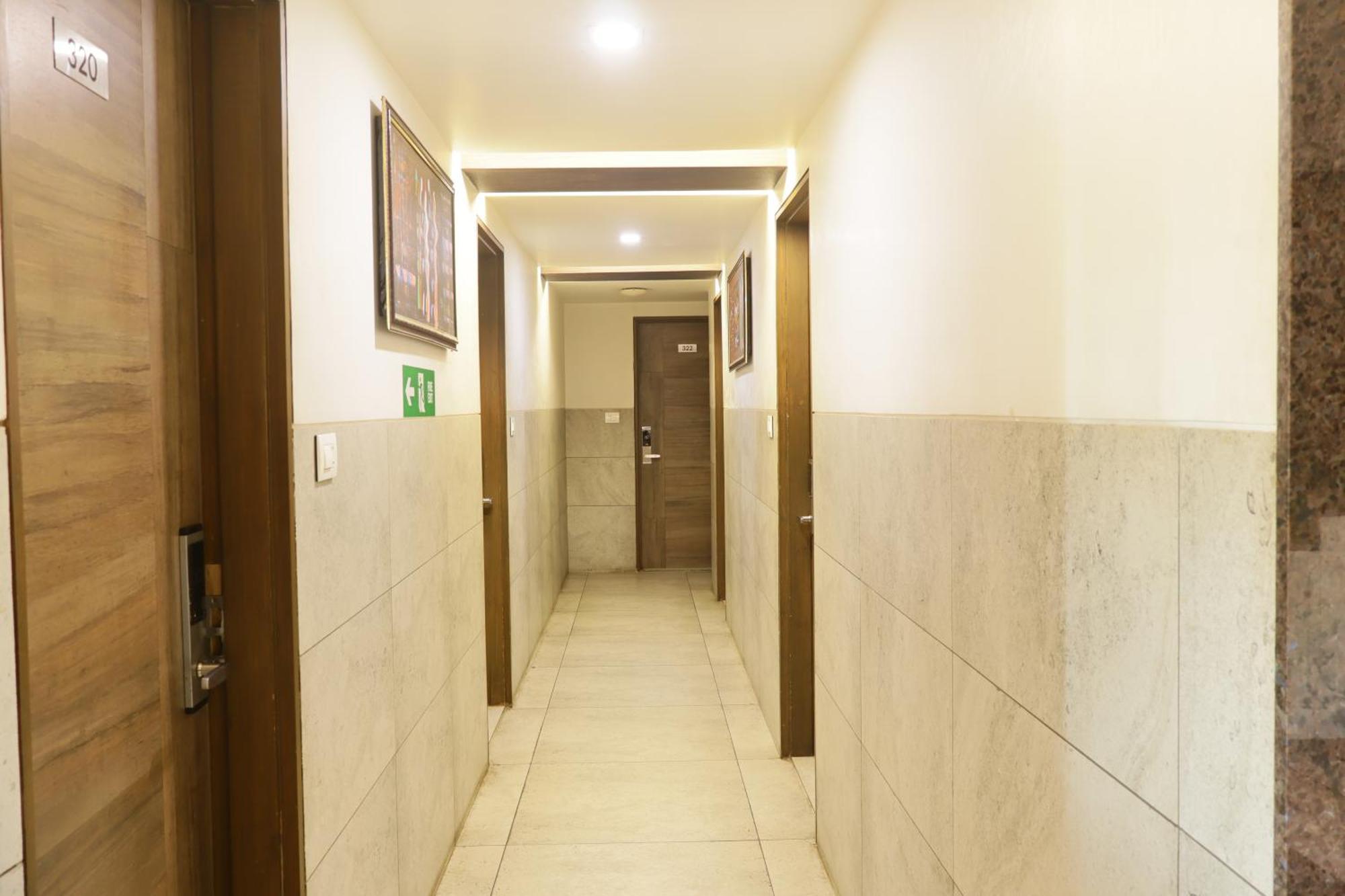 Hotel Kabir Ahmedabad Exterior photo